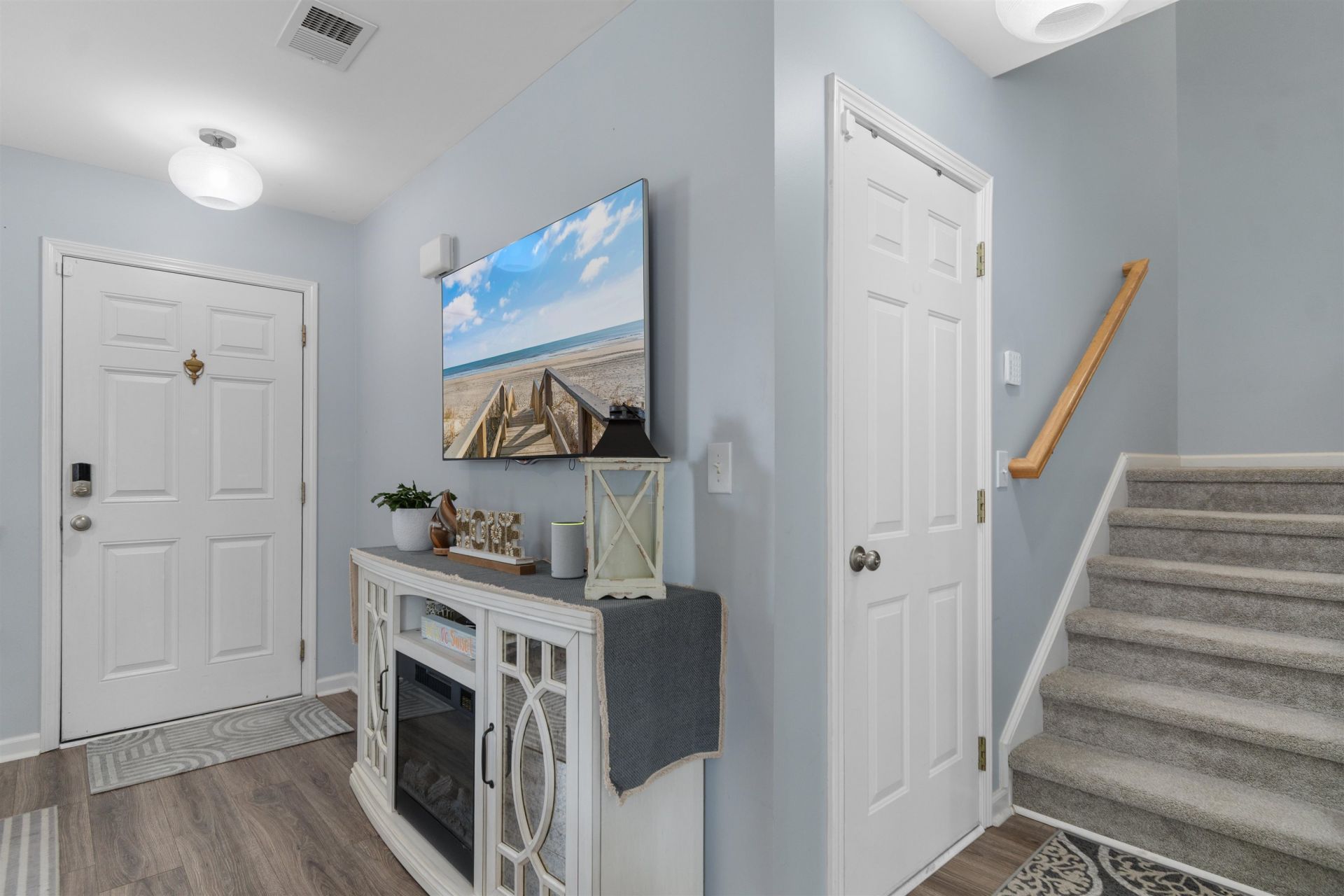 161 Barclay Dr.  Photo 5