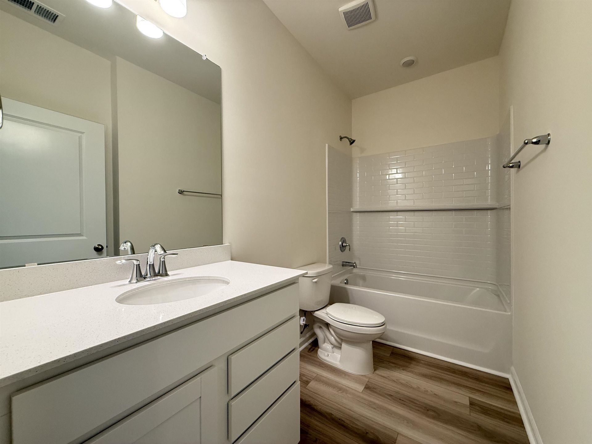 137 Cascade Dr.  Photo 17