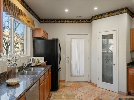 1212 Vessona Cir, Folsom, CA 95630 Photo