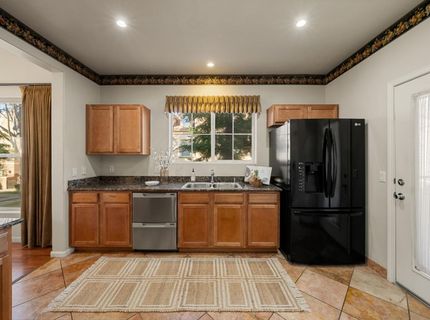 1212 Vessona Cir, Folsom, CA 95630 Photo