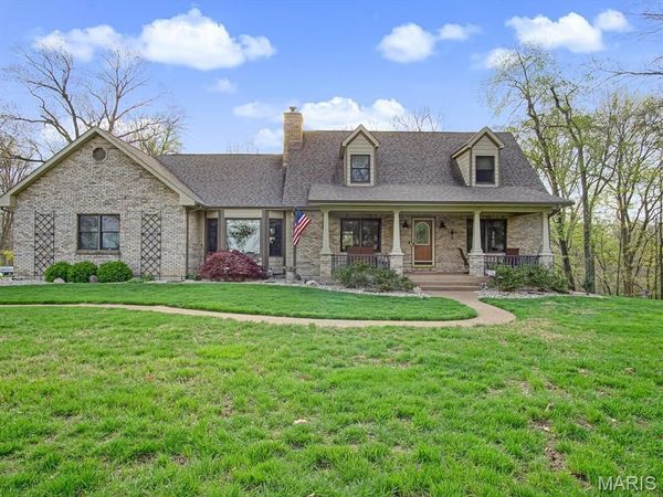 5542 Wildwood Drive, Waterloo, IL 62298