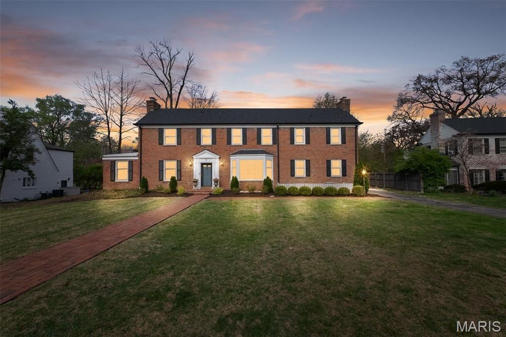 6 Willow Hill Road, Ladue, MO 63124 Main Photo