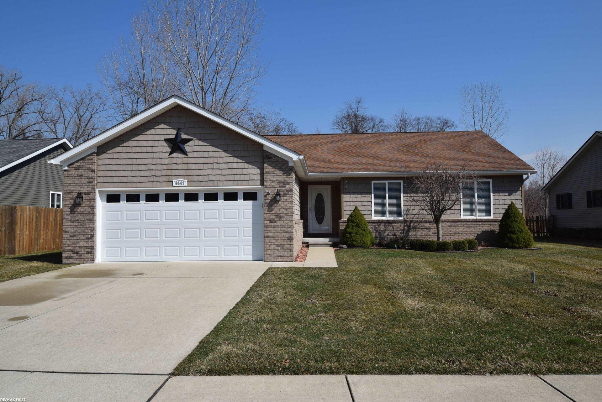 9541 Amy Road, Algonac, MI 48001 Main Photo