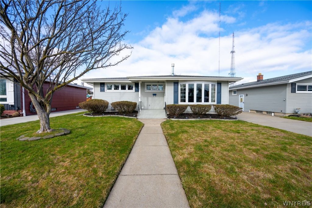 321 Tampa Drive, Buffalo, NY 14220 Main Photo