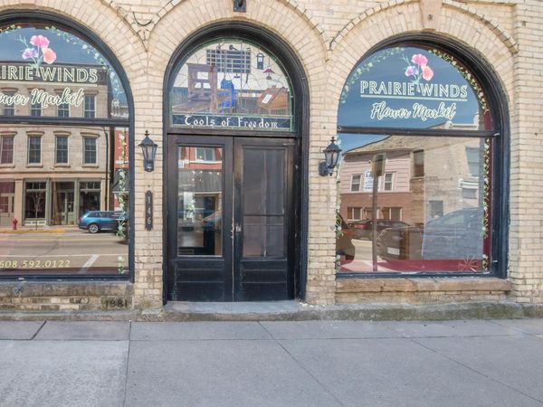 146 S Main Street, Lodi, WI 53555