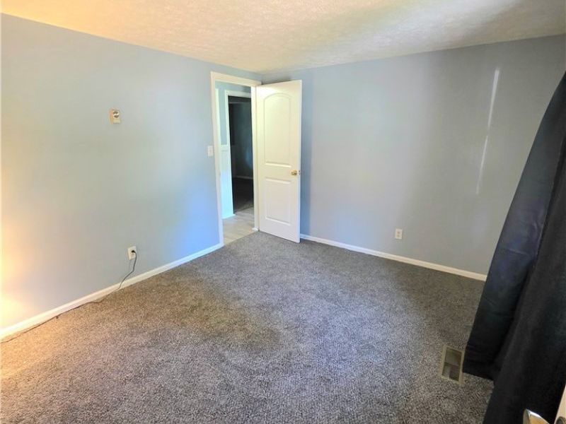 106 Jennifer Drive, Byesville, OH 43723 Photo 15