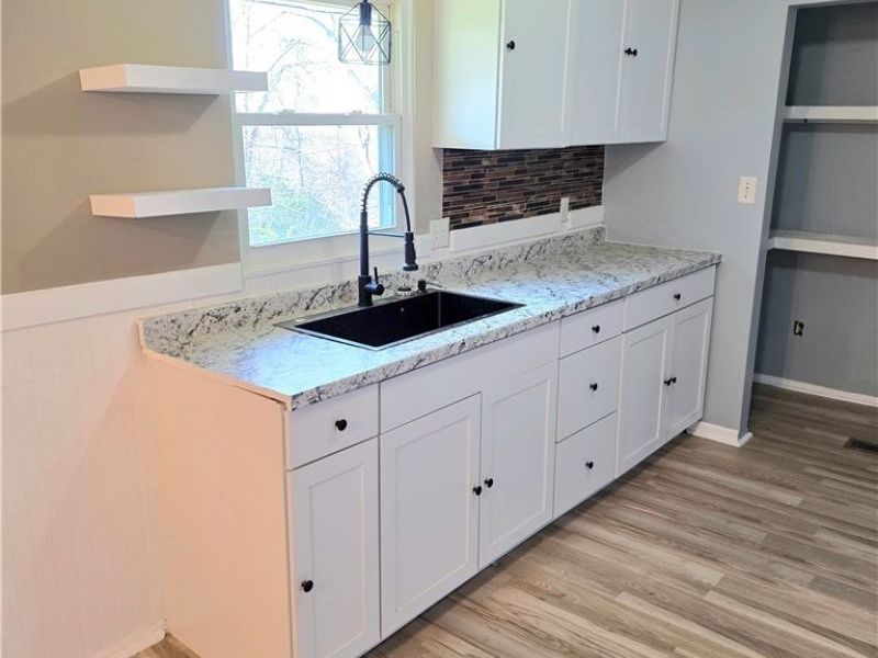 106 Jennifer Drive, Byesville, OH 43723 Photo 9