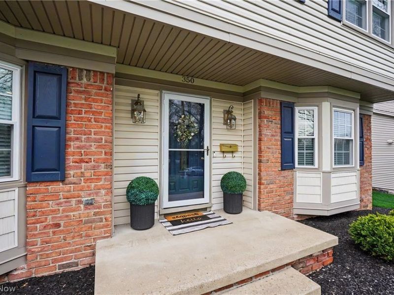 350 Ingram Drive, Boardman, OH 44512 Photo 2