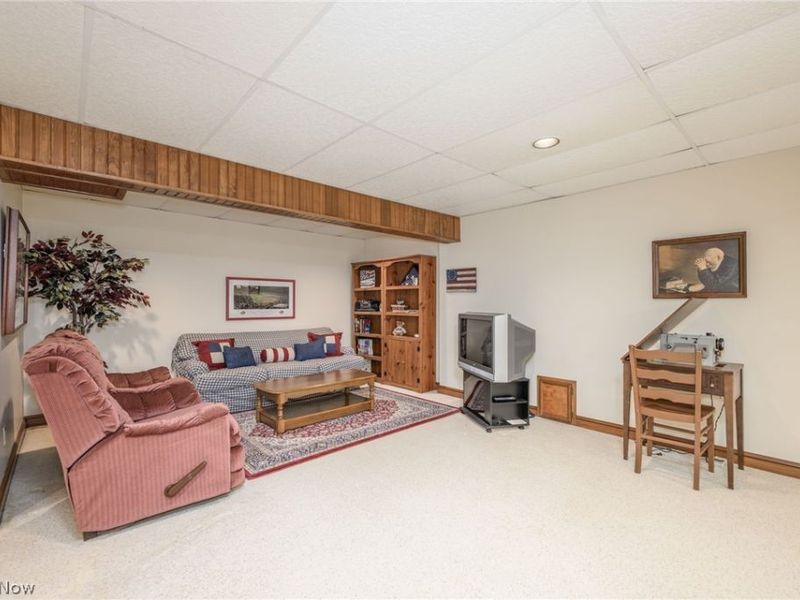 3470 Hunters Crossing, Stow, OH 44224 Photo 32