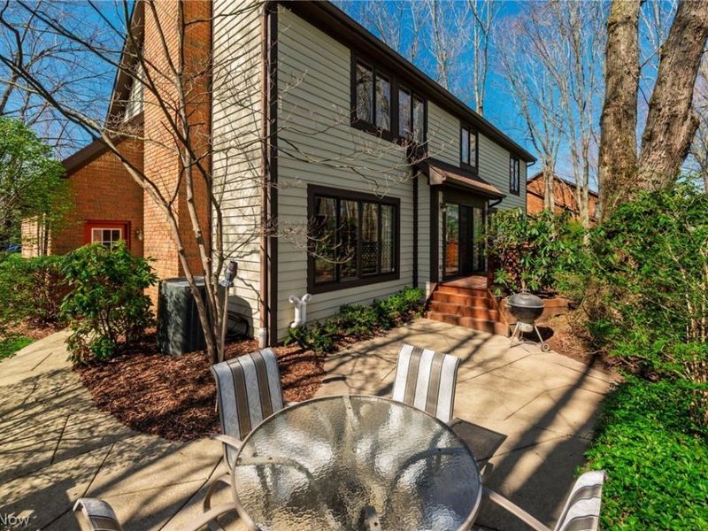 3470 Hunters Crossing, Stow, OH 44224 Photo 36