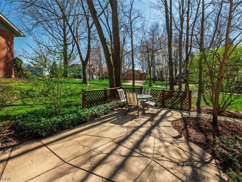 3470 Hunters Crossing, Stow, OH 44224 Photo 37