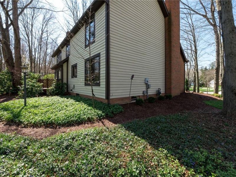 3470 Hunters Crossing, Stow, OH 44224 Photo 40