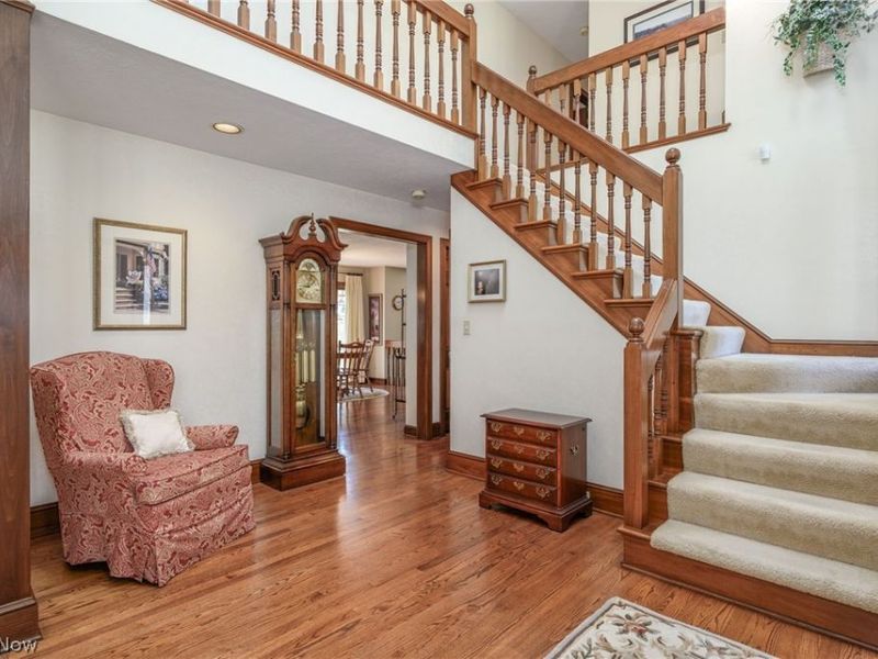 3470 Hunters Crossing, Stow, OH 44224 Photo 6