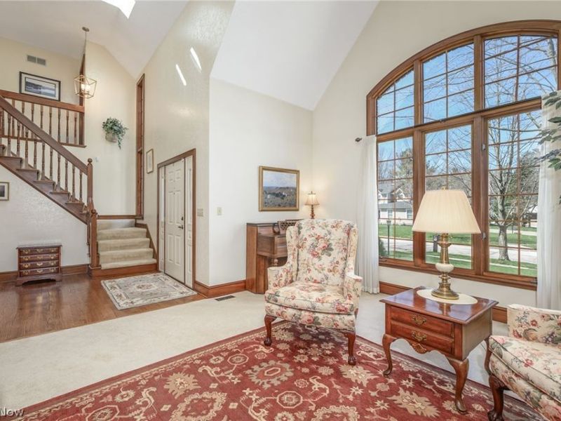 3470 Hunters Crossing, Stow, OH 44224 Photo 8