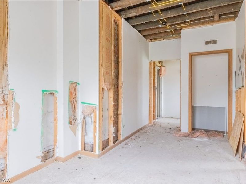 6928 Superior Avenue, Cleveland, OH 44103 Photo 22