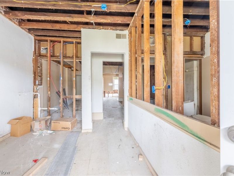 6928 Superior Avenue, Cleveland, OH 44103 Photo 29