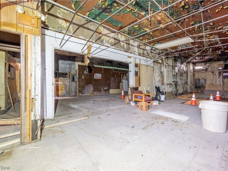 6928 Superior Avenue, Cleveland, OH 44103 Photo 41