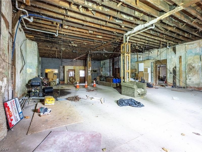 6928 Superior Avenue, Cleveland, OH 44103 Photo 42