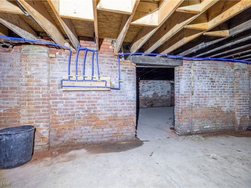 6928 Superior Avenue, Cleveland, OH 44103 Photo 46