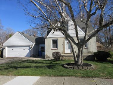 13477 Vernon Avenue , Warren, MI 48089