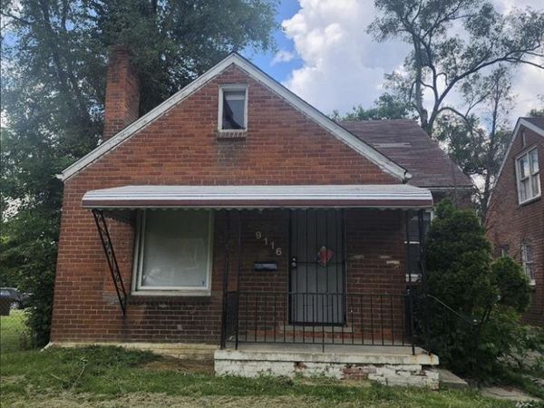 9116 Hartwell Street, Detroit, MI 48228