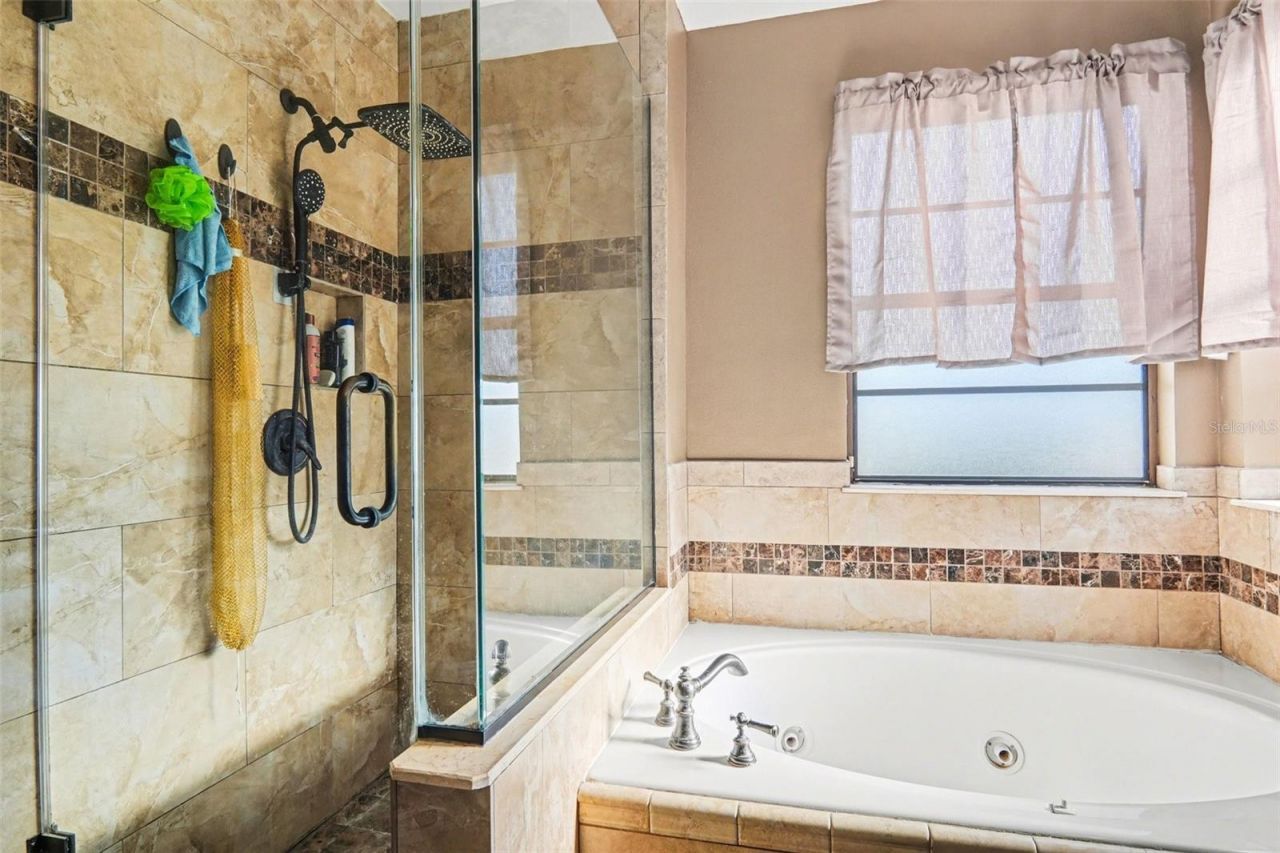 2059 Sue Ellen Court , Apopka, FL 32703 Photo