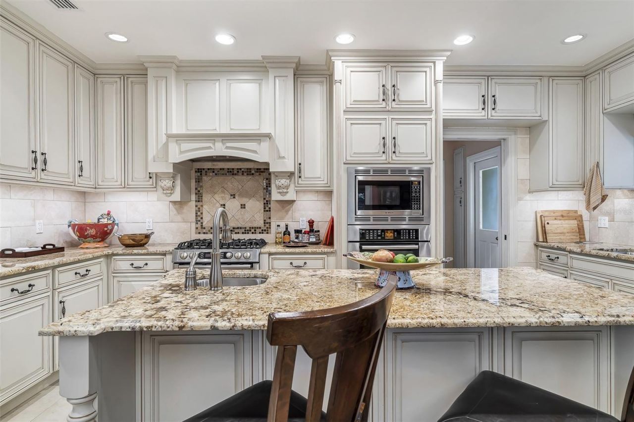 2300 N Scenic Highway, Unit 104, Lake Wales, FL 33898 Photo