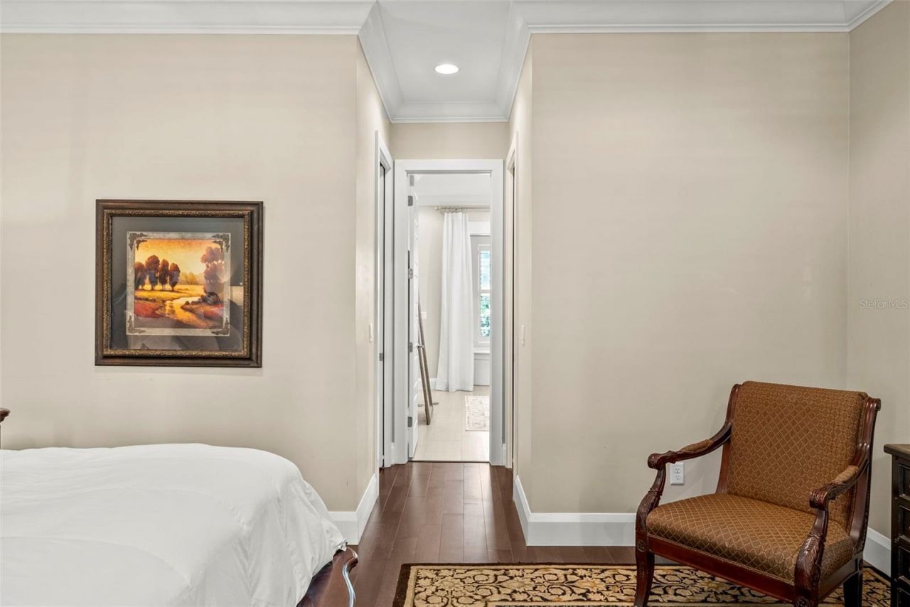 3211 W Bay Villa Avenue, Tampa, FL 33611 Photo