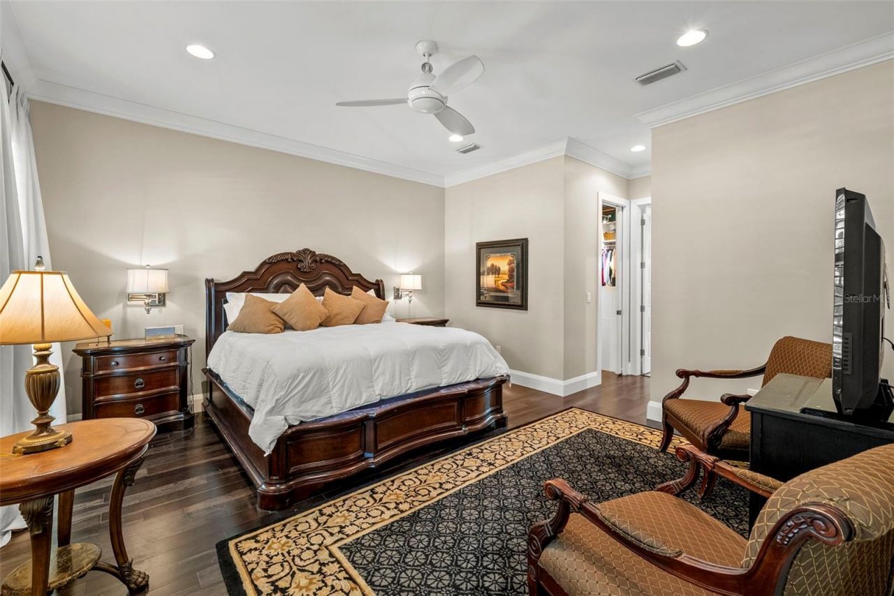 3211 W Bay Villa Avenue, Tampa, FL 33611 Photo