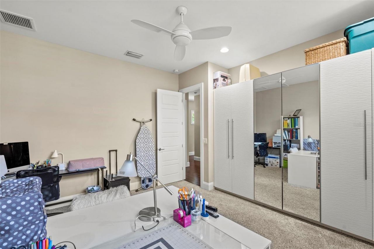 3211 W Bay Villa Avenue, Tampa, FL 33611 Photo