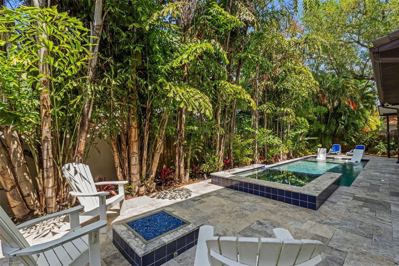 3211 W Bay Villa Avenue, Tampa, FL 33611 Photo