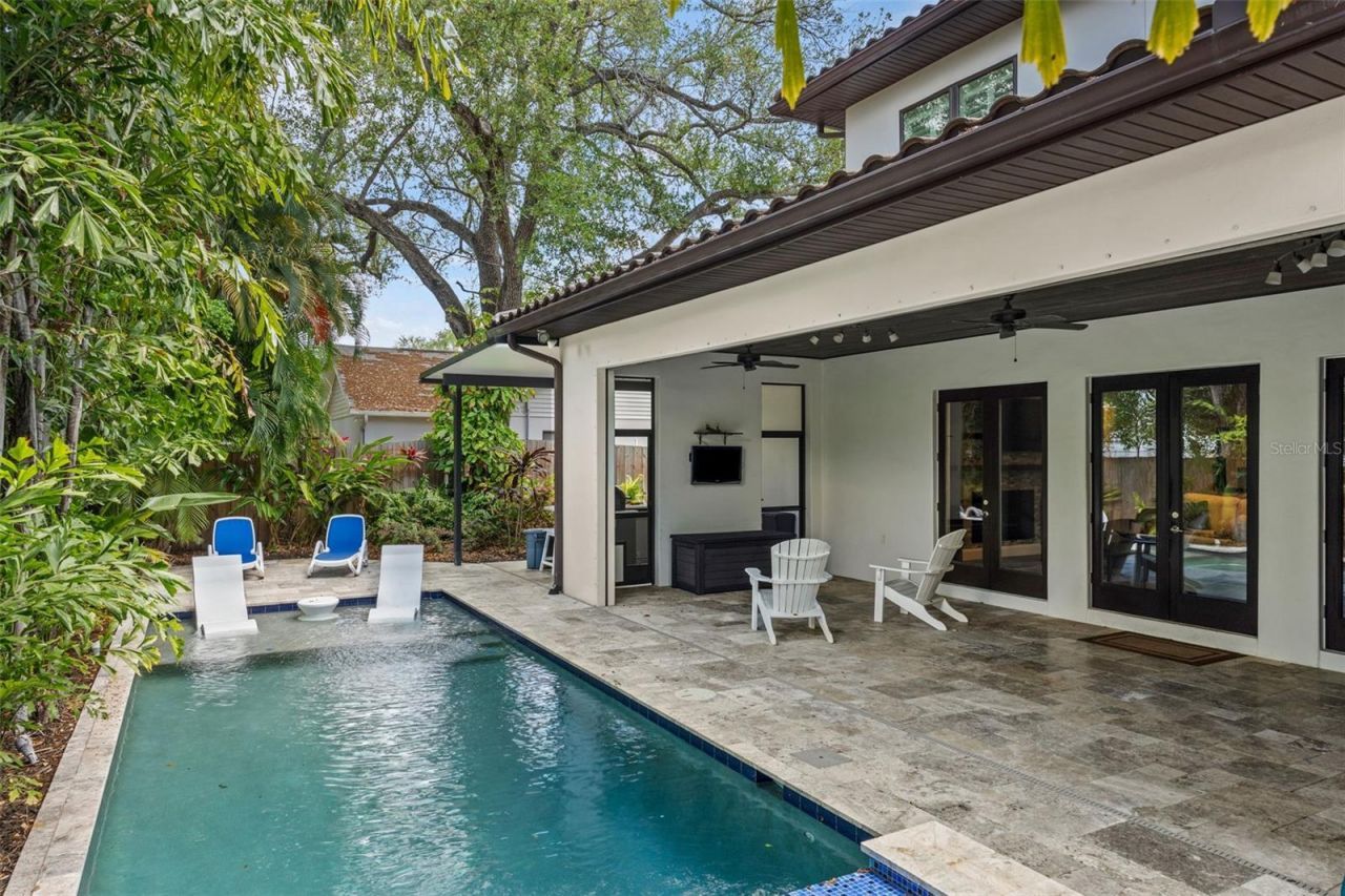 3211 W Bay Villa Avenue, Tampa, FL 33611 Photo