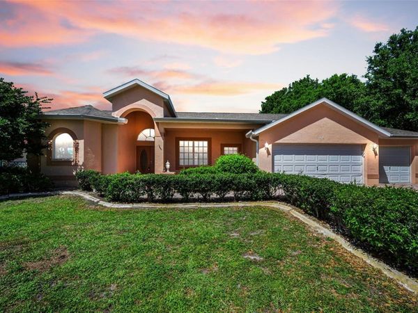 548 MANISHA PLACE , TARPON SPRINGS, FL 34688