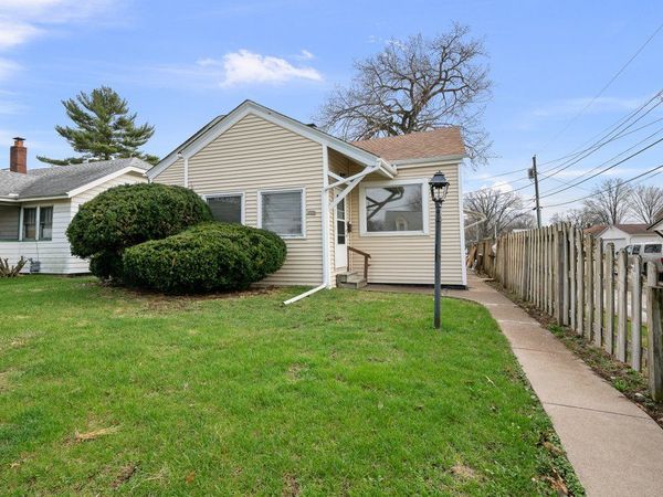 3516 18th Avenue, Rock Island, IL 61201