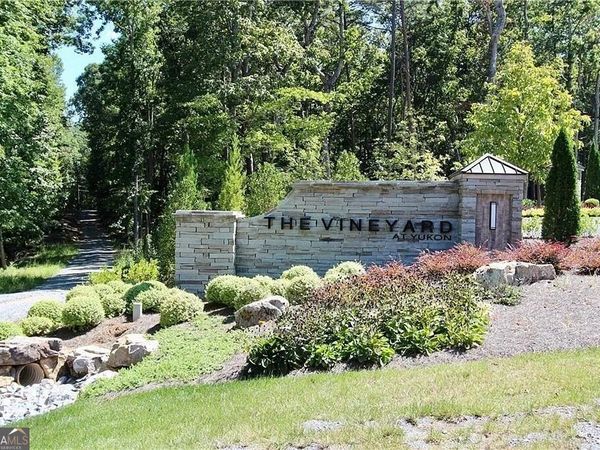 135 Twisted Oak Road, Unit 135, Talking Rock, GA 30175