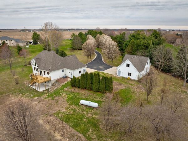 12274 NW 106th Avenue, Granger, IA 50109