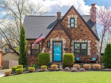 244 Orchard Drive, Oakwood, OH 45419