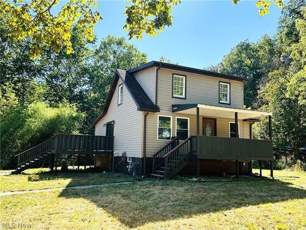 1384 Kings Creek Road, Weirton, WV 26062