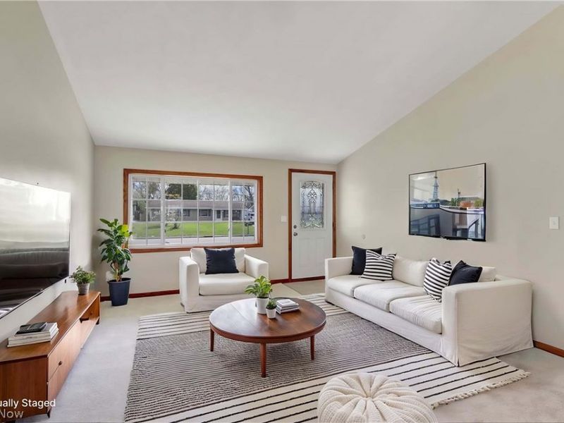 9232 Coventry Drive , Northfield, OH 44067 Photo 2