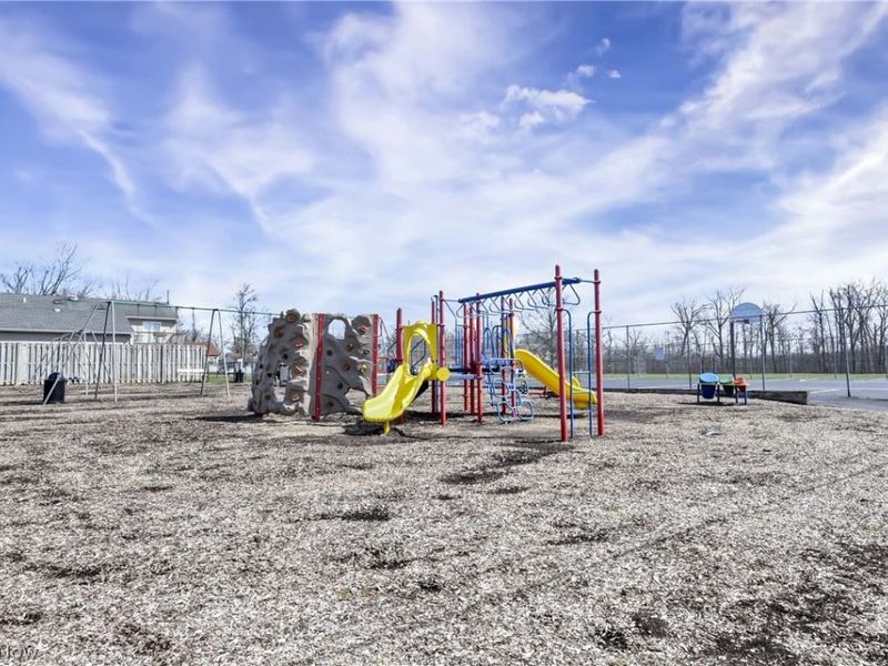 9232 Coventry Drive , Northfield, OH 44067 Photo 34