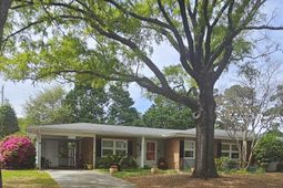 651 Redwood Ave. photo 4