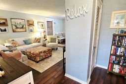 651 Redwood Ave.  photo 4