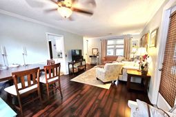 651 Redwood Ave.  photo 4