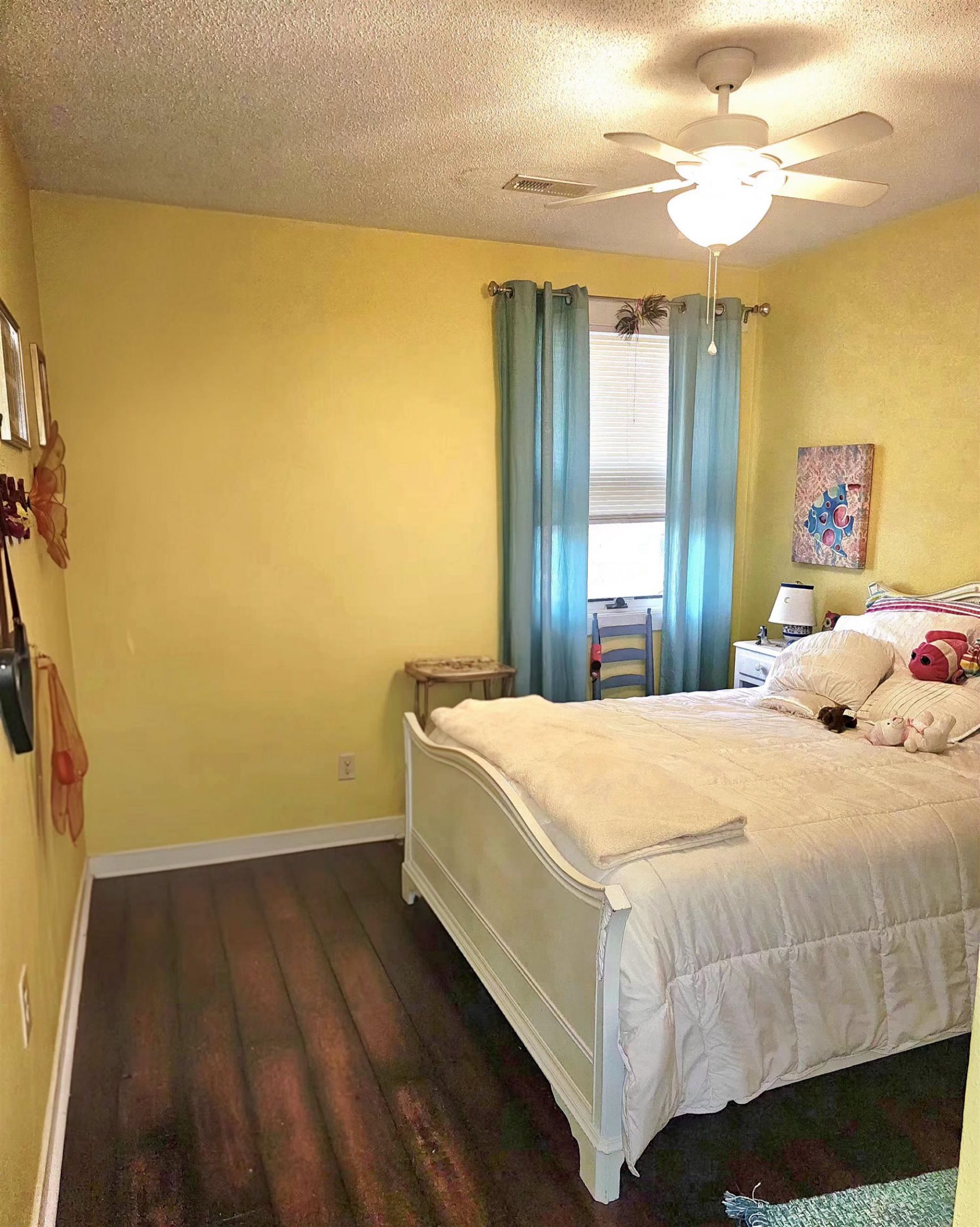 651 Redwood Ave.  Photo 8