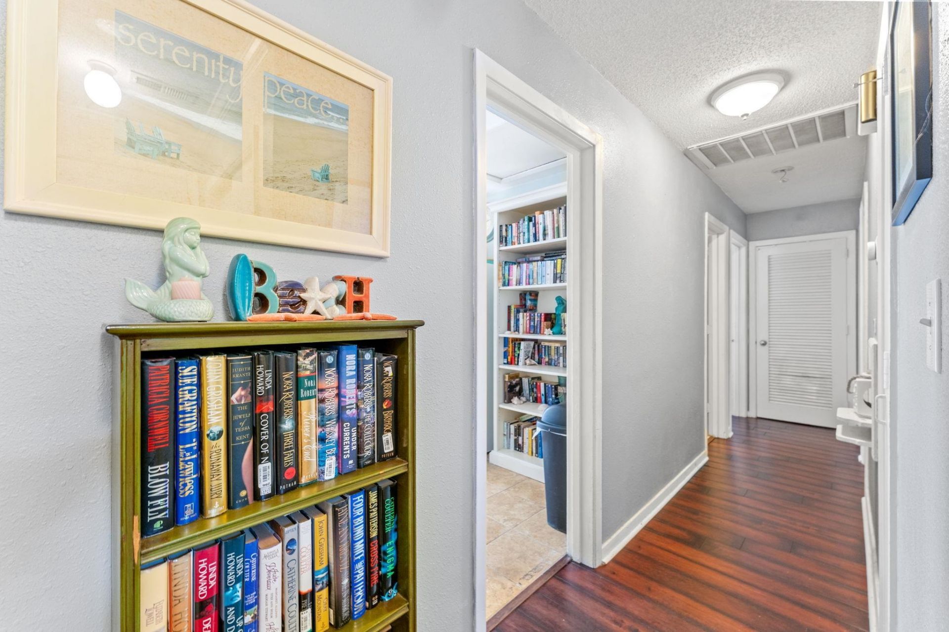 651 Redwood Ave. Photo 8