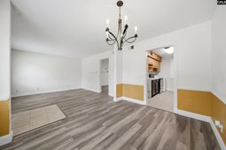 404 Wimbledon Court photo 4