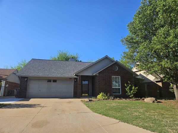 1105 E Dell Avenue, Stillwater, OK 00000