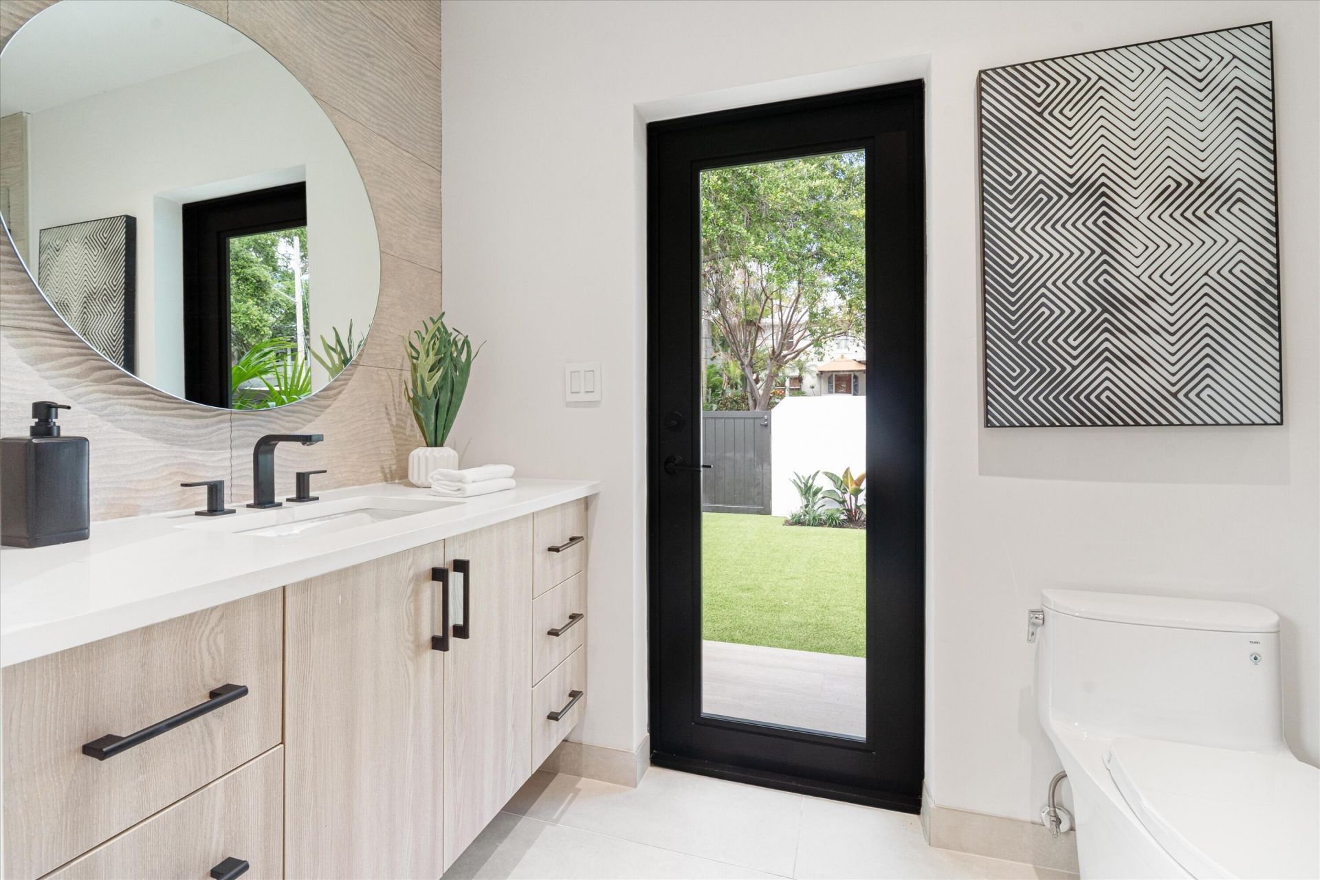 1032 SE 13th Terrace, Fort Lauderdale, FL 33316 Photo