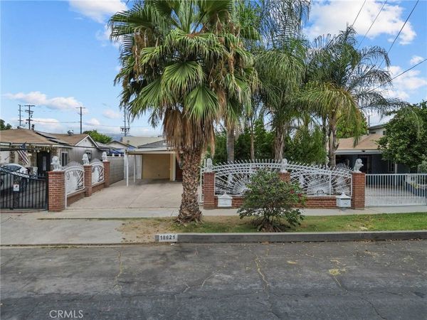 18621 Bryant, Northridge, CA 91324