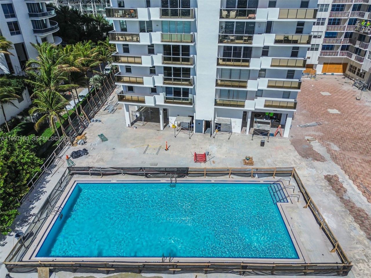 6039 Collins Ave, Unit 1607, Miami Beach, FL 33140 Photo